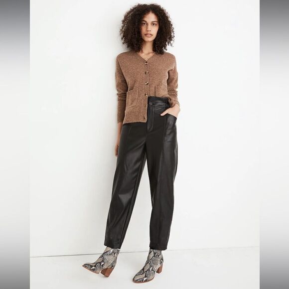 Madewell Vegan Leather Pull-On Paperbag Pants, Size 4 in Black, NWT - Picture 1 of 9